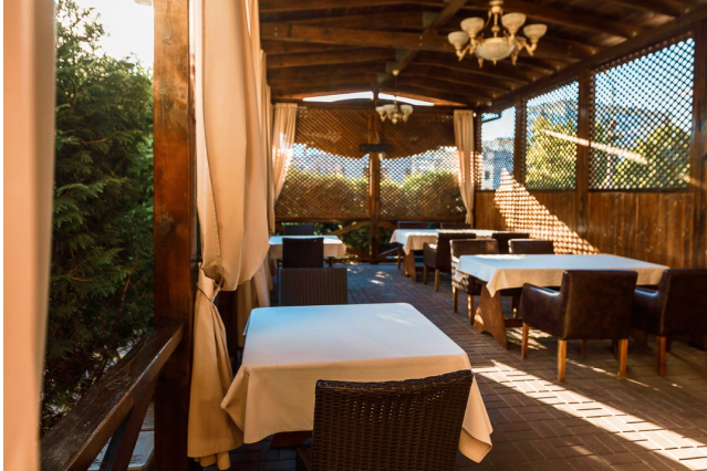 restaurant hall